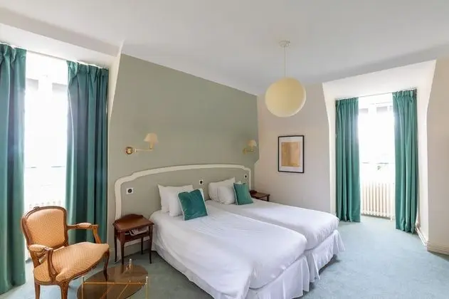 Superior İki Ayrı Yataklı Oda