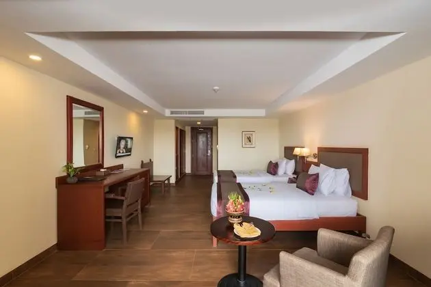 Deluxe Twin Room, Bathtub, Balcony (Free Two Way Airport Transfer)