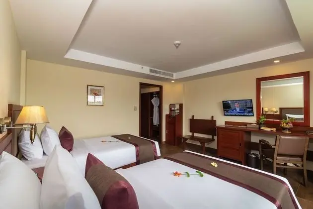 Deluxe Twin Room, Bathtub, Balcony (Free Two Way Airport Transfer)