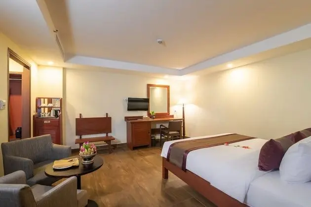 Superior Double or Twin Room, Bathtub, Balcony (Free Two Way Airport Transfer)