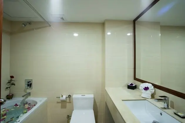 Superior Double or Twin Room, Bathtub, Balcony (Free Two Way Airport Transfer)