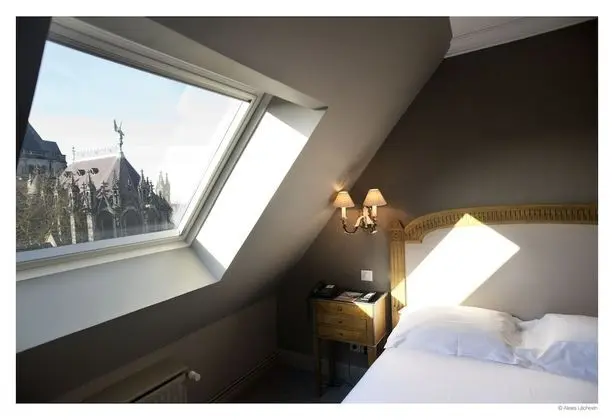 Deluxe Tek Büyük Yataklı Oda