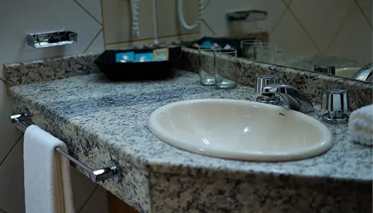 Classic Tek Büyük Yataklı Oda, 1 Çift Kişilik Yatak, Sigara İçilmez, Şehir Manzaralı