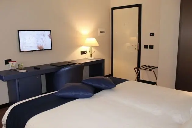 Superior Tek Büyük Yataklı Oda