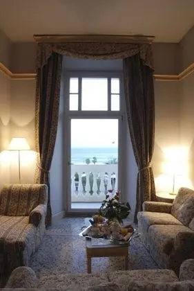 Süit (vista mare)