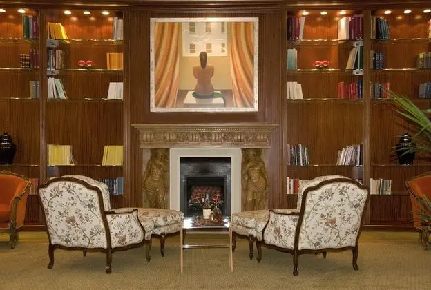 Superior Tek Büyük veya İki Ayrı Yataklı Oda