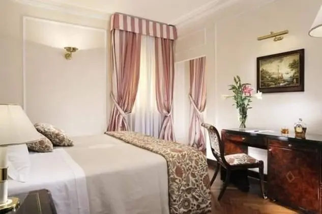 Superior Üç Kişilik Oda