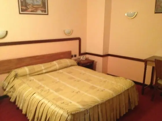 Çift ​​kişilik Club