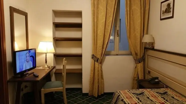 Tek Kişilik Oda
