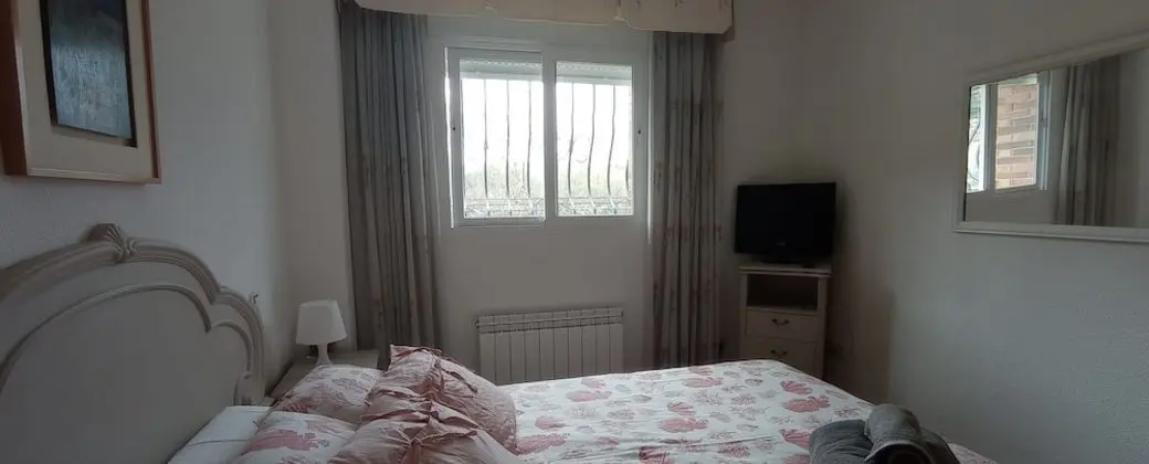 Comfort Tek Büyük Yataklı Oda
