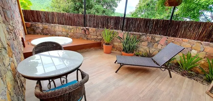 Romantic Tek Büyük Yataklı Oda