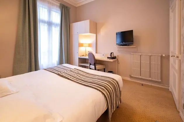 Comfort Tek Büyük Yataklı Oda