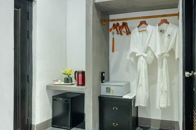 Junior Süit, 1 En Büyük (King) Boy Yatak