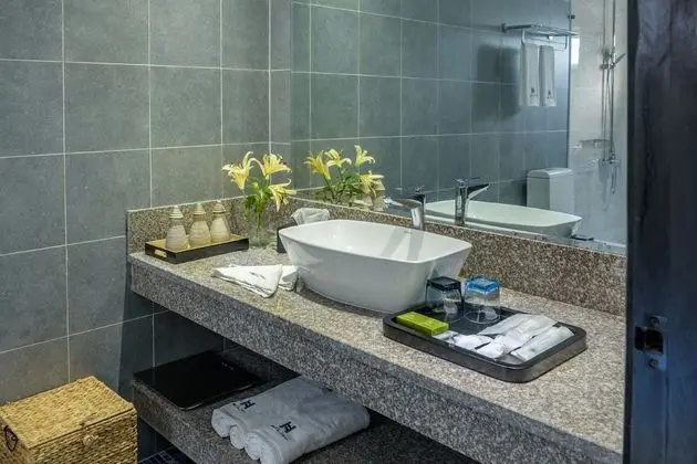 Junior Süit, 1 En Büyük (King) Boy Yatak