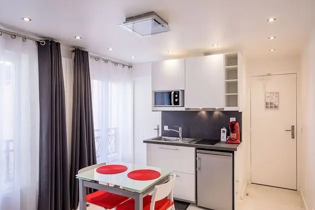 Deluxe Stüdyo, Küçük Mutfak