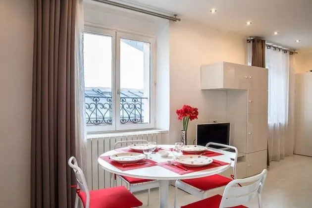 studio deluxe supérieur de 1 à 4 personnes avec kitchenette