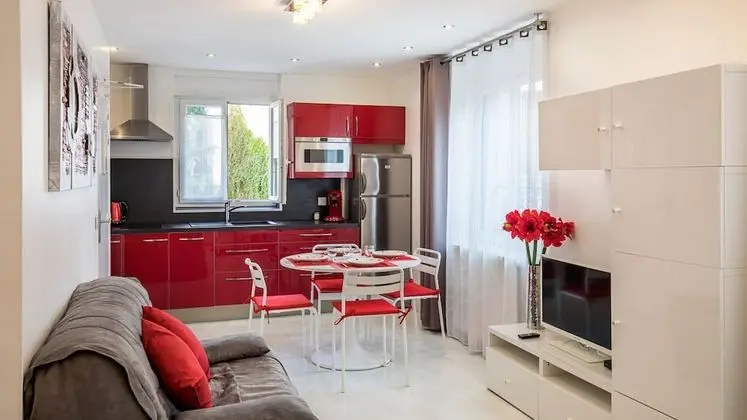 studio deluxe supérieur de 1 à 4 personnes avec kitchenette