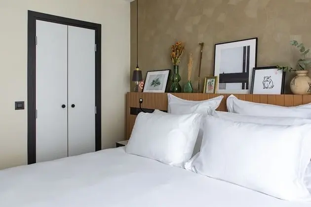 Chambre Supérieure Double Parisienne au Balcon