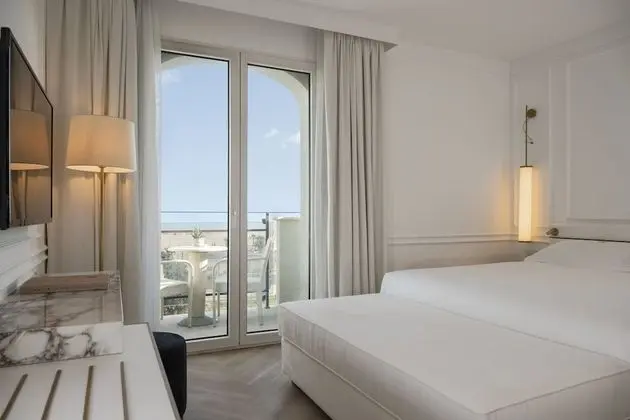 Deluxe Üç Kişilik Oda (Spa use included)