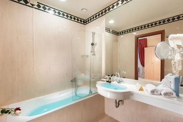 Junior Süit, Deniz Manzaralı (Spa included)