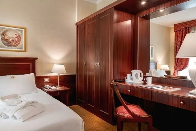 Premium Büyük Yataklı Tek Kişilik Oda, Denize Bakan (Spa included)