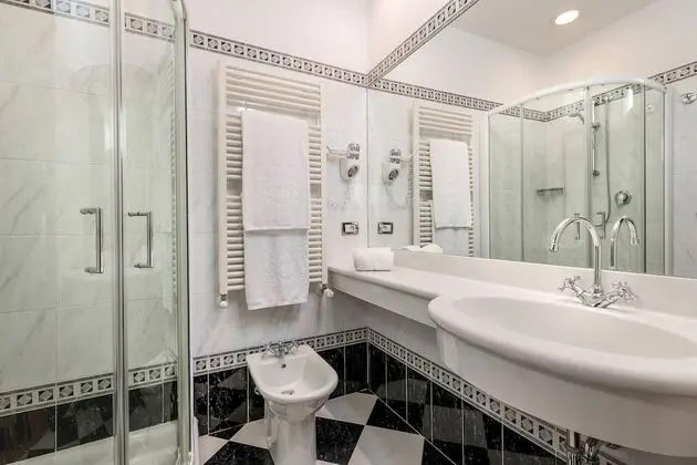 Premium Büyük Yataklı Tek Kişilik Oda, Denize Bakan (Spa included)