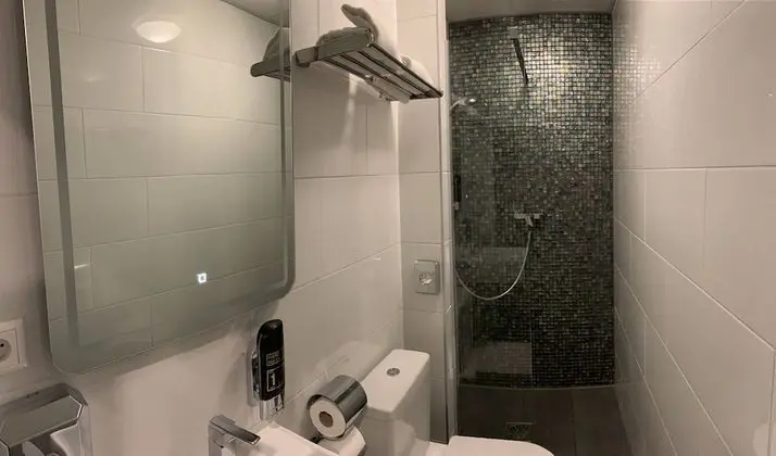Tek Büyük Yataklı Oda (Small)