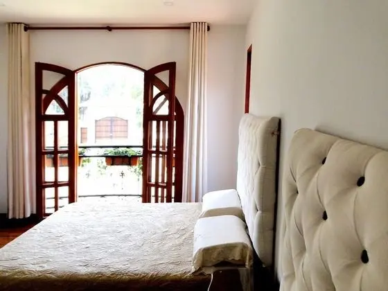 Oda, 2 Büyük (Queen) Boy Yatak, Balkon, Bahçe Manzaralı