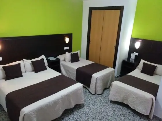 Dört Kişilik Oda