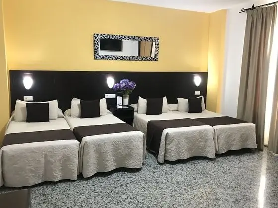 Dört Kişilik Oda