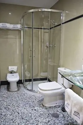 Dört Kişilik Oda