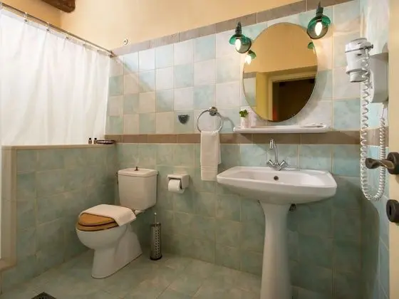 Standard Tek Büyük Yataklı Oda