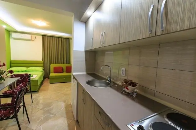 Studio for 4, sea view