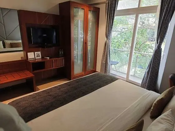 Elite Tek Büyük Yataklı Oda, 1 Çift Kişilik Yatak, Sigara İçilebilir, Şehir Manzaralı