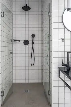 Luxury Tek Büyük Yataklı Oda