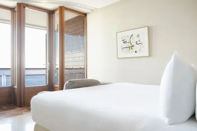 Deluxe Tek Büyük Yataklı Oda, Deniz Manzaralı