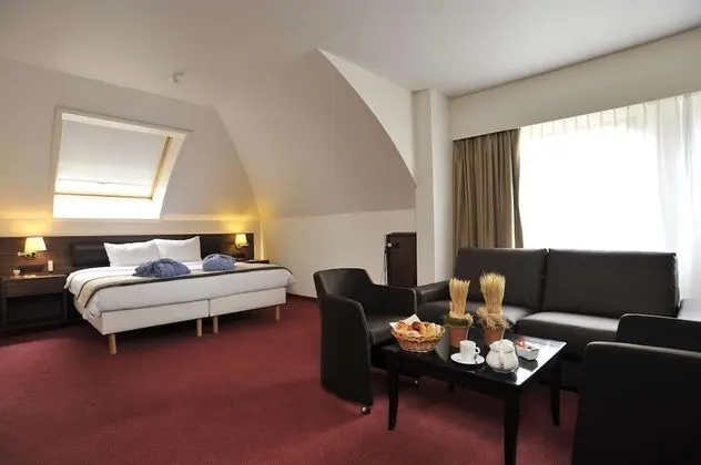 Junior Süit, 1 En Büyük (King) Boy Yatak