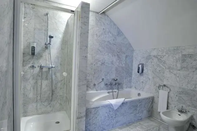 Junior Süit, 1 En Büyük (King) Boy Yatak