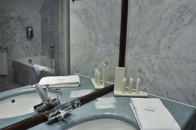 Junior Süit, 1 En Büyük (King) Boy Yatak