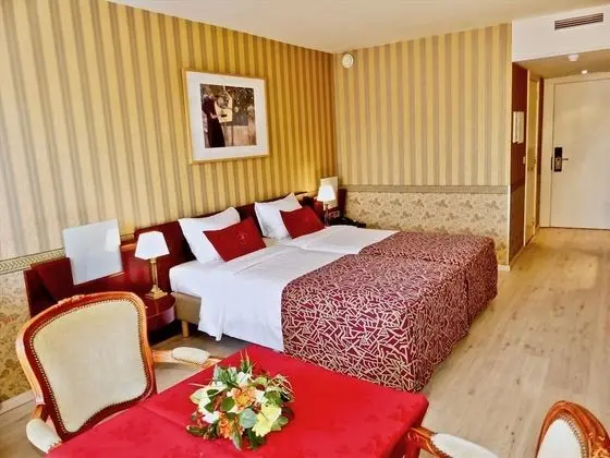 Standard Oda, 1 Çift Kişilik Yatak