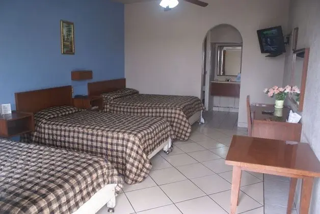 Basic Tek Büyük Yataklı Oda, 1 Yatak Odası