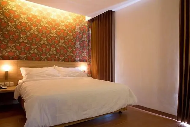 Deluxe Stüdyo Süit