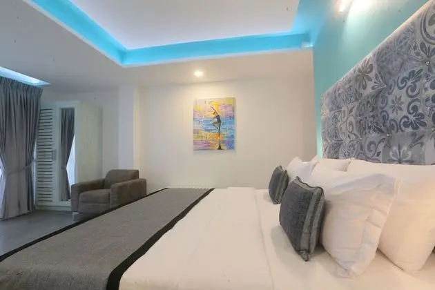 Luxury Tek Büyük Yataklı Oda, Bahçe Manzaralı