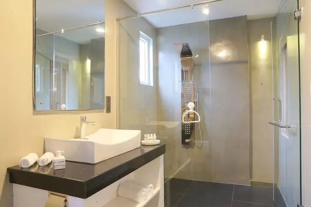 Luxury Tek Büyük Yataklı Oda, Bahçe Manzaralı