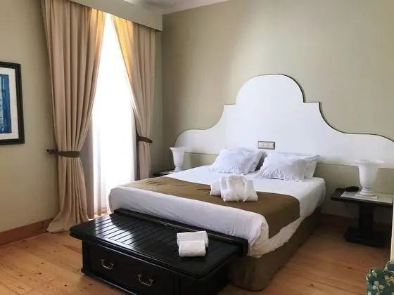 Superior Tek Büyük veya İki Ayrı Yataklı Oda