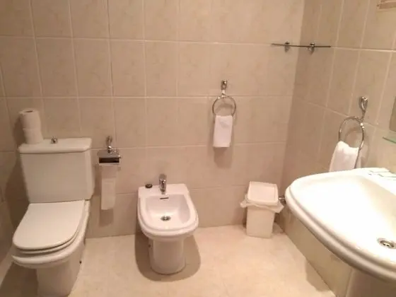 Tek Büyük Yataklı Oda, 1 Çift Kişilik veya 2 Tek Kişilik Yatak