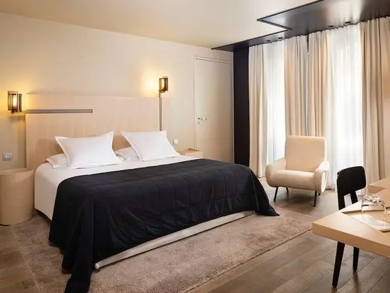 Prestige Room
