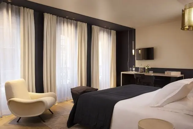 Prestige Room