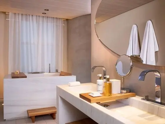 Prestige Room