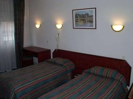 Standard İki Ayrı Yataklı Oda